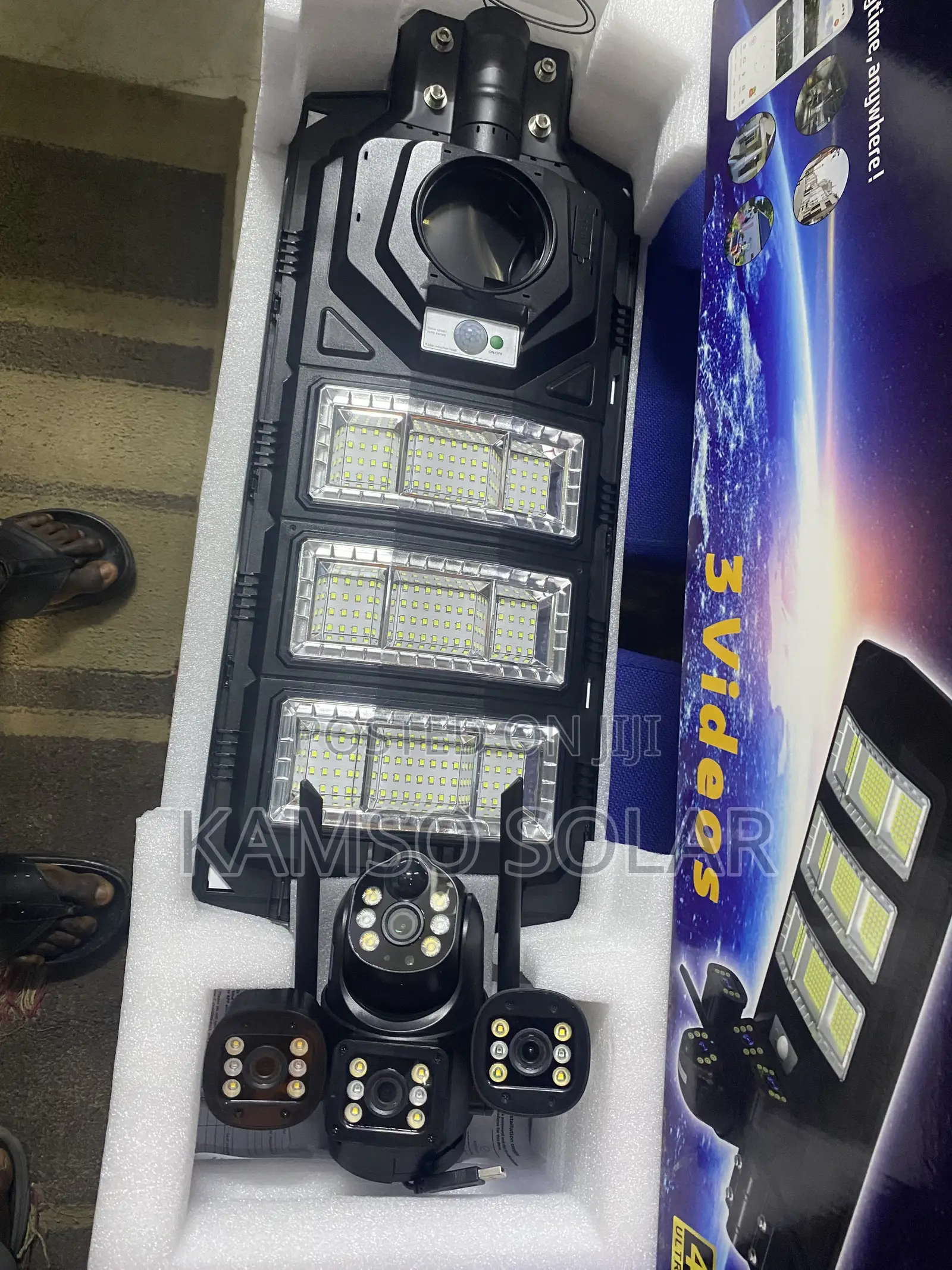 Solar Street Light With CCTV Camera