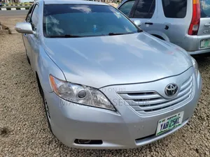 Toyota Camry 2008 Silver