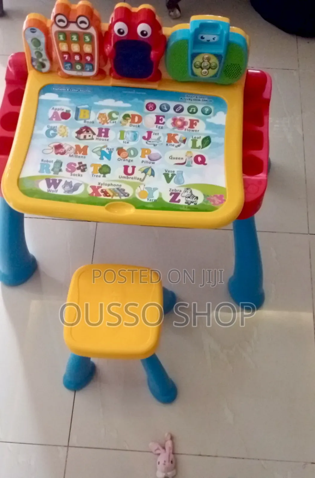 Touch and Learn Activity Desk
