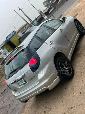 Toyota Matrix 2004 Silver