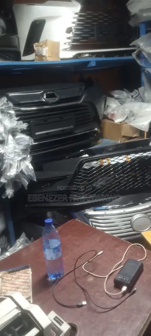 Complete Front Bumper Toyota Venza 2020