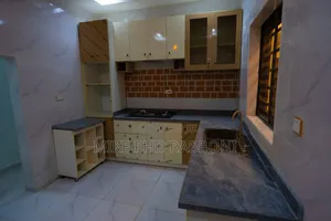 4bdrm Townhouse/Terrace in Pantheon Bridge, Lafiaji for sale