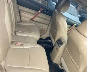 Toyota Highlander 2010 Green