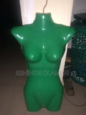 Chest Plastic Woman Maniquin
