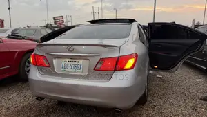 Lexus ES 350 2009 Gray