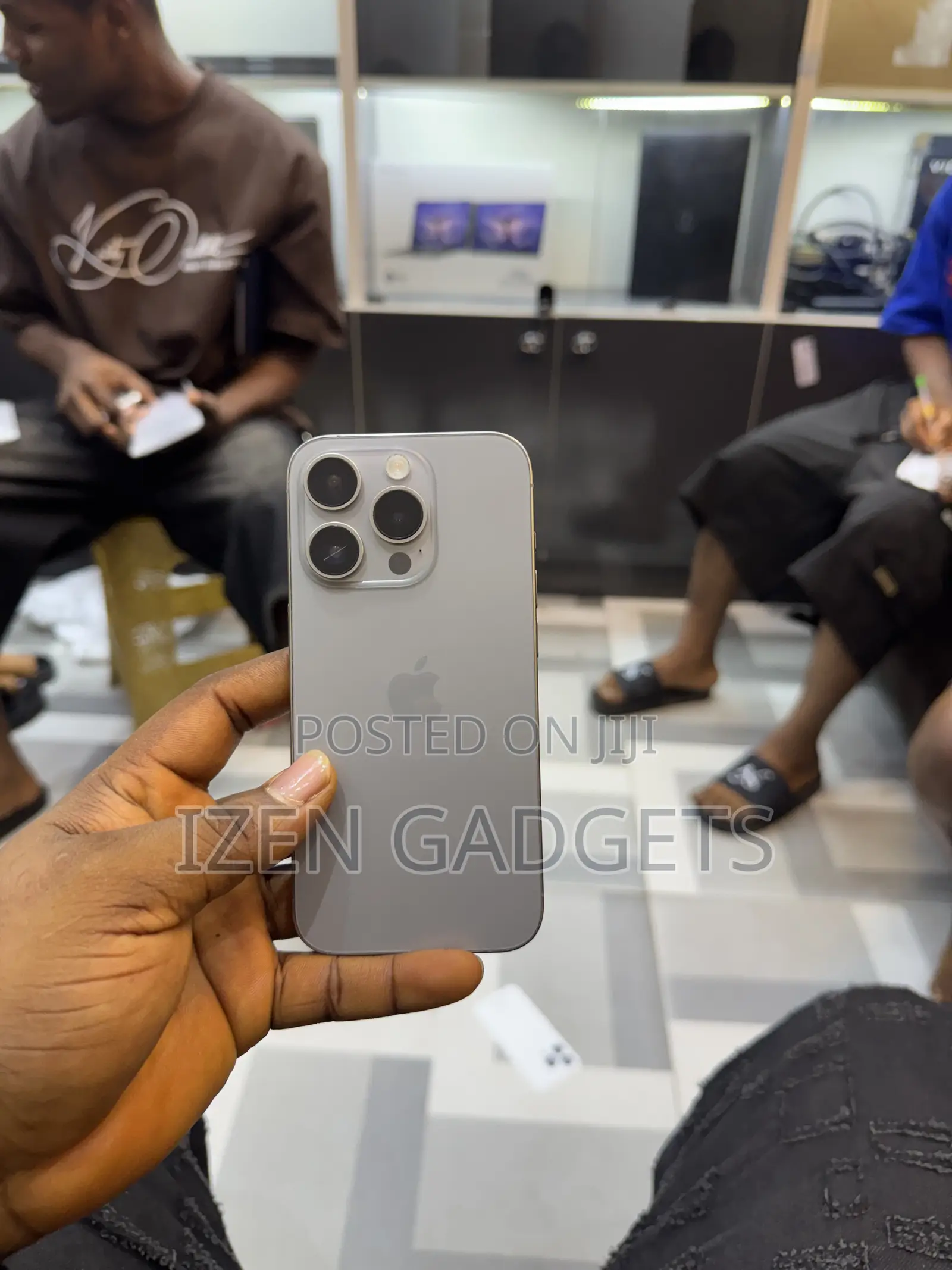 Apple iPhone 15 Pro 256 GB Gray