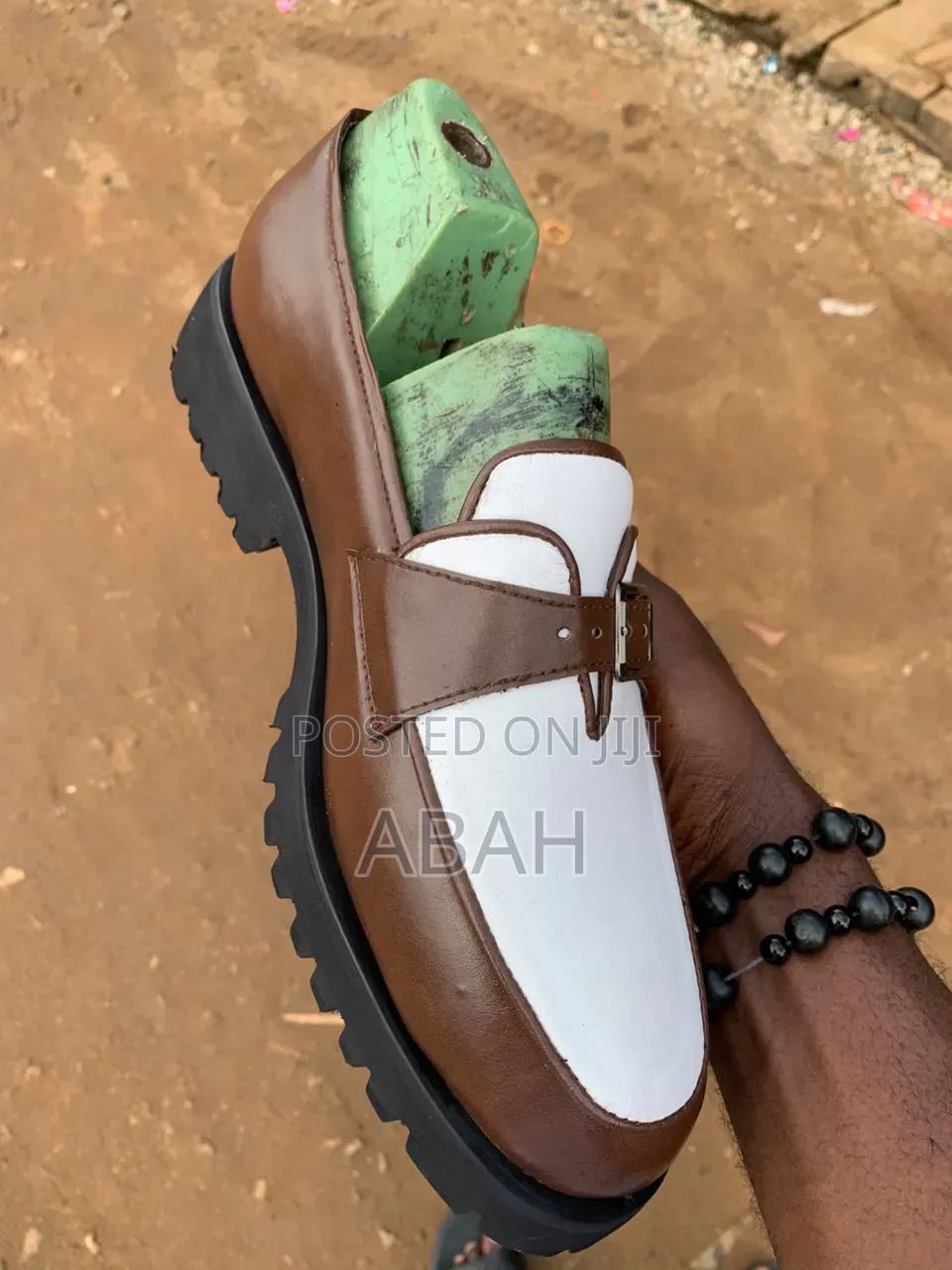 Regular Fashioned Shoe