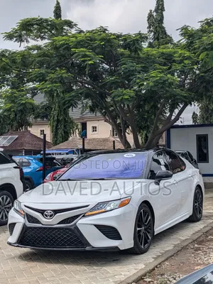 Toyota Camry XSE V6 FWD 2020 White
