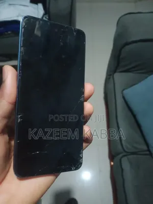Infinix Hot 40i 128 GB Blue