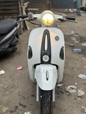 Kymco Agility 2013 White