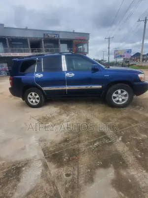 Toyota Highlander 2005 Blue
