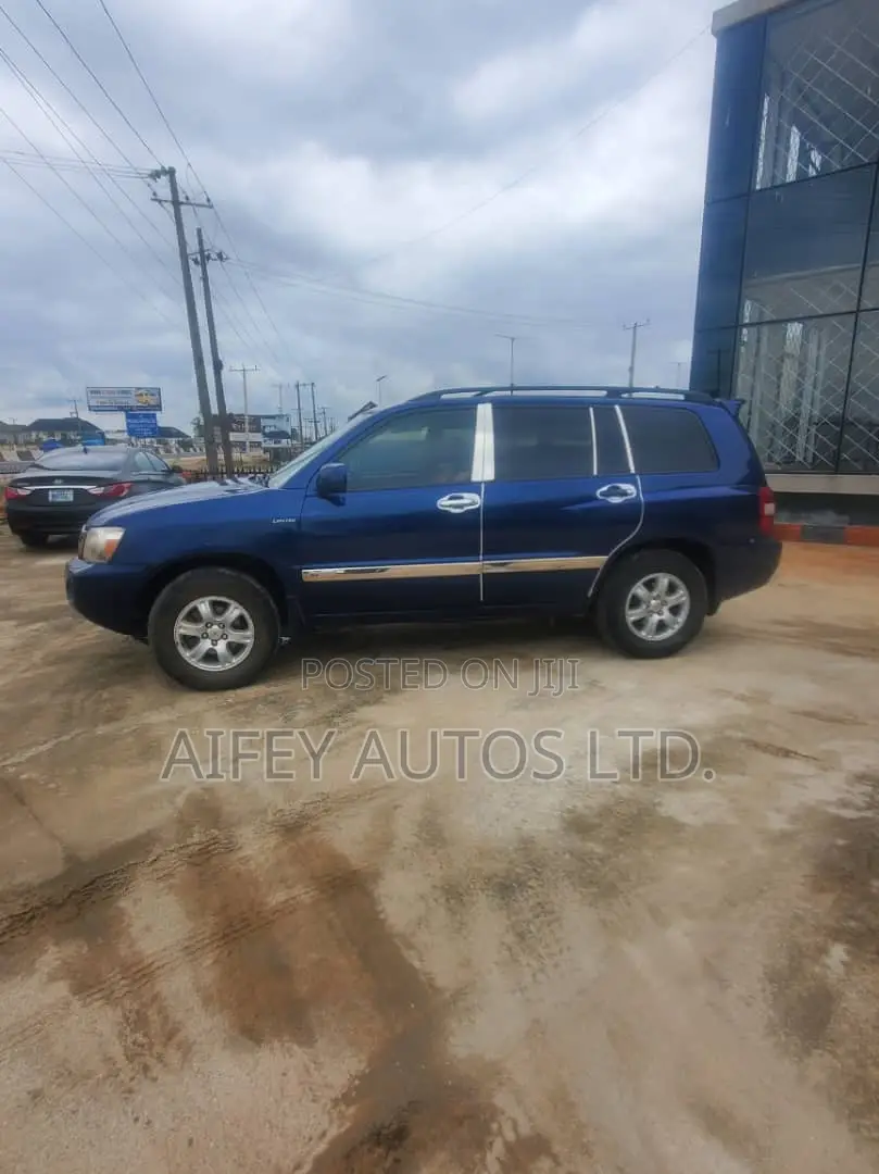 Toyota Highlander 2005 Blue
