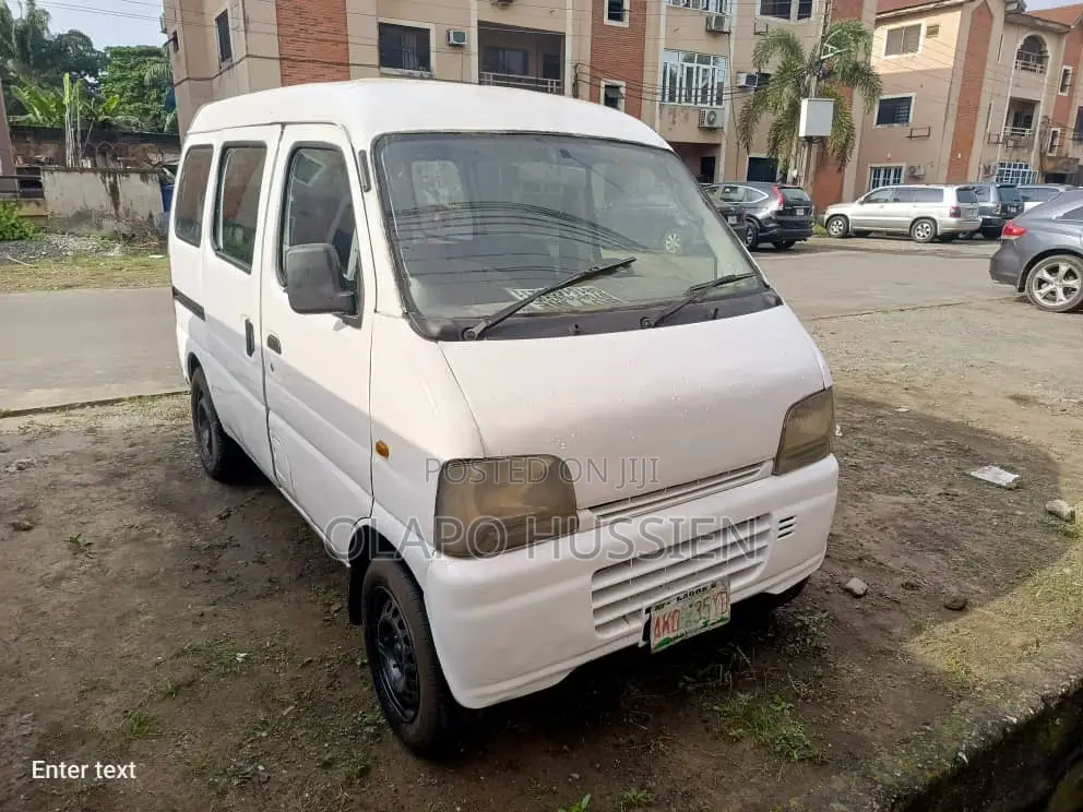 Suzuki APV Minibus 2002 White