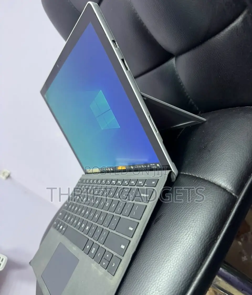 Laptop Microsoft Surface Pro 6 8GB Intel Core i5 SSD 256GB