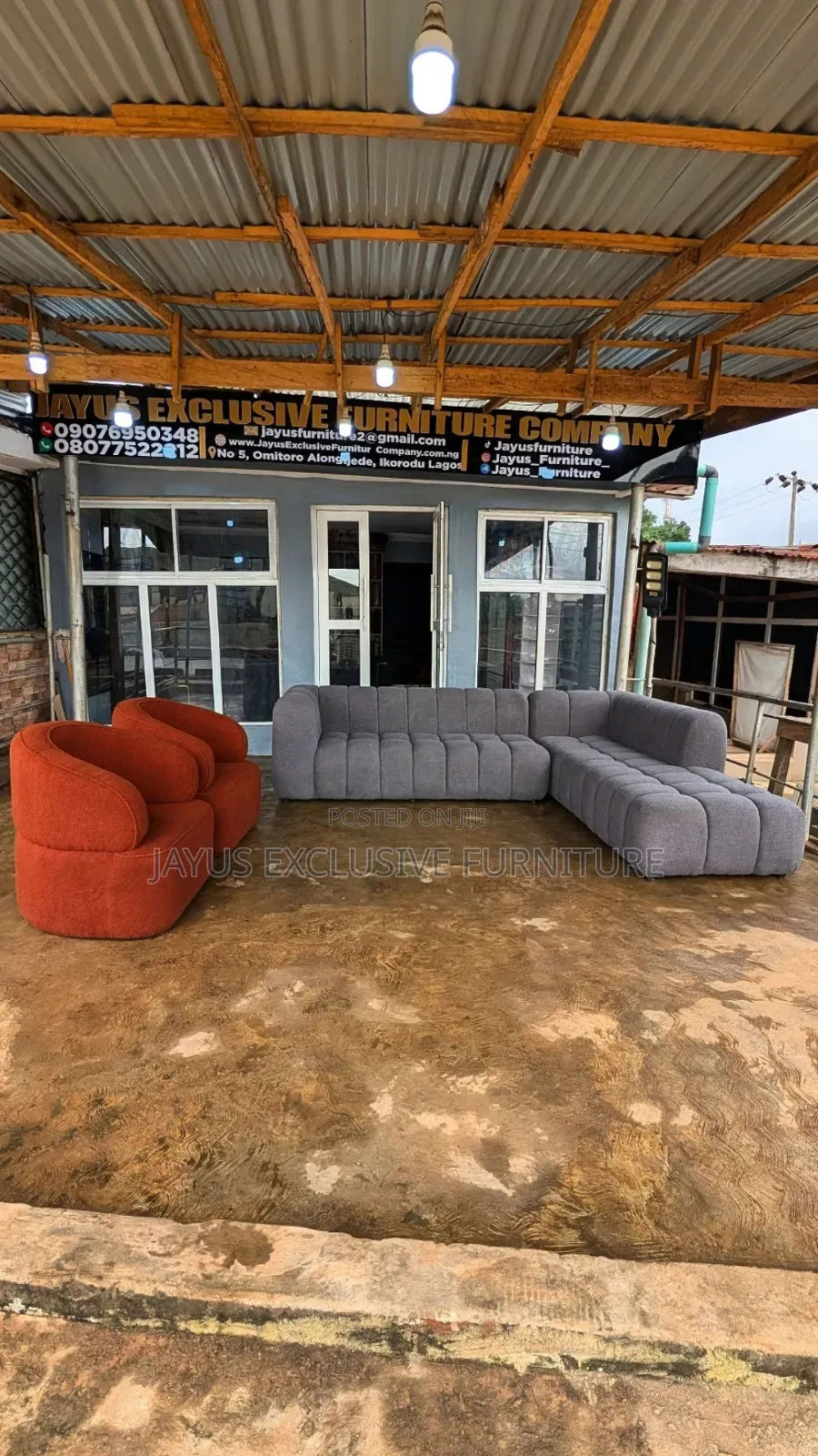 L Shape Bubble Sofa Peared With 2 Singles Seaters