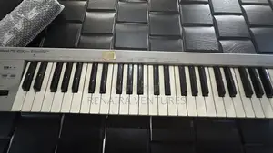Keyboard Piano – Good Condition