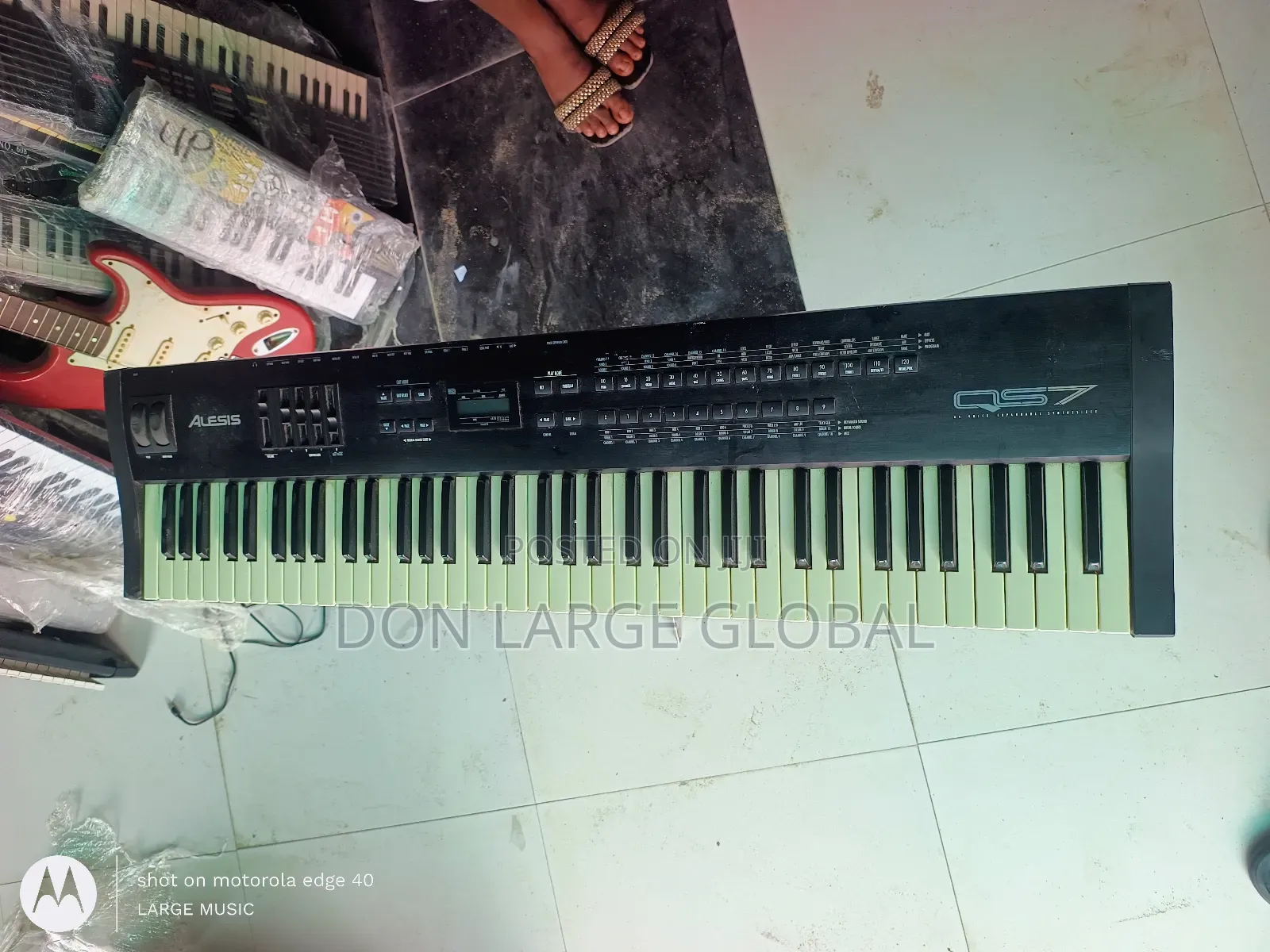 Alesis Qs7 Synth