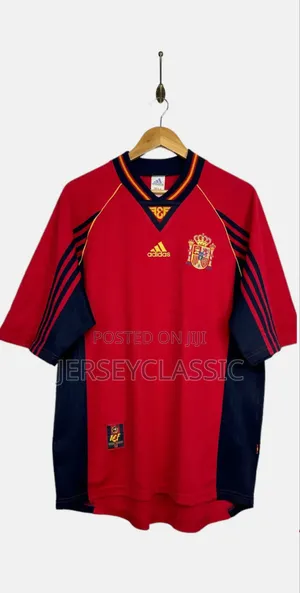 Spain Retro Football Jersey – Classic Design Quality