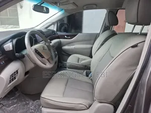 Nissan Quest 2013 Gray