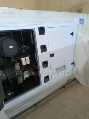 Original Perkins 400kva Soundproof Generator