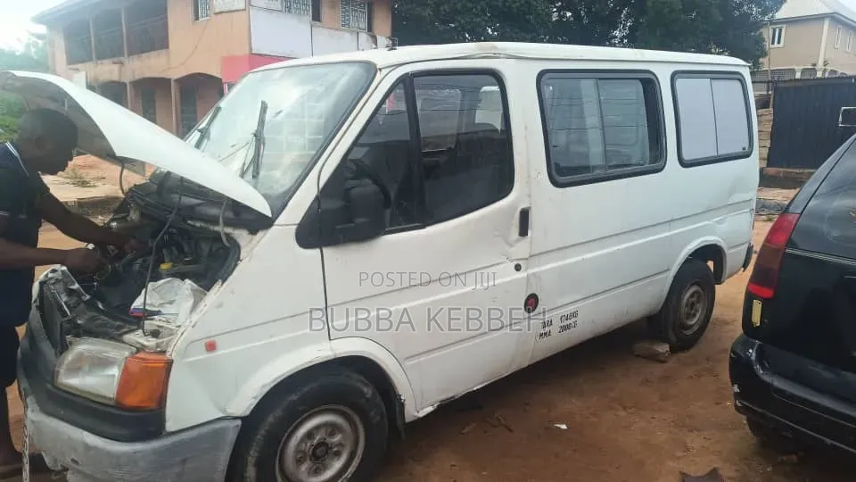 Ford Transit 2002 White