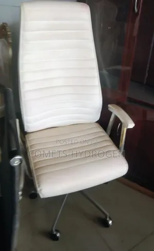 Modern White High-Back Ribbed Leather Executive Office Swivel Chair