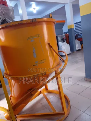 Concrete Bucket 1000l