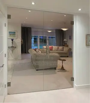 Office Frameless Glass Partition With Door