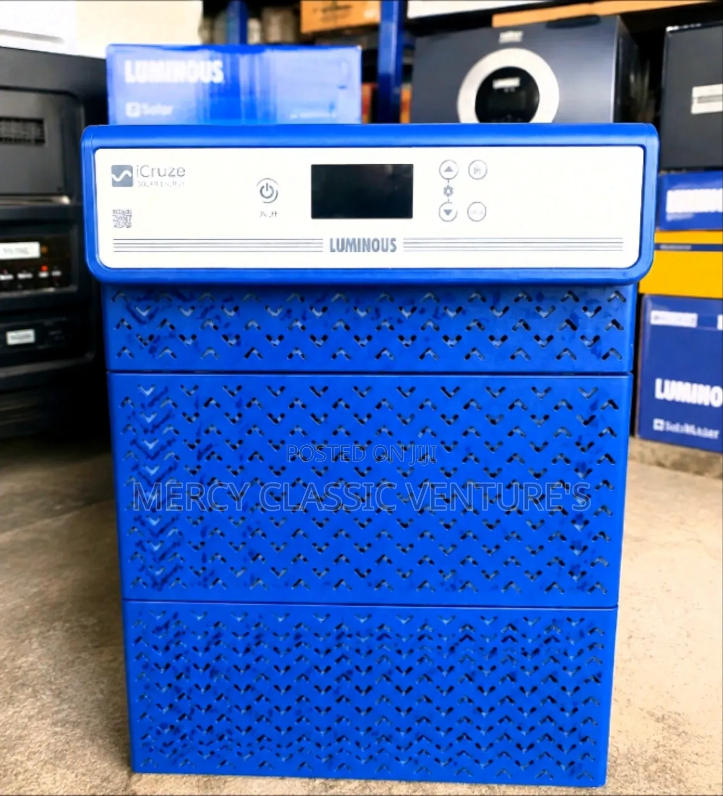 Luminous iCruze 2000va/24v Pure Sine Wave Solar Inverter