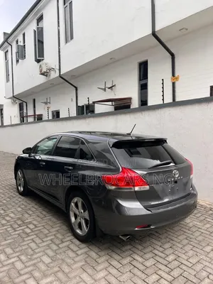 Toyota Venza Limited 2009 Beige