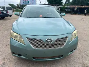 Toyota Camry 2010 Green