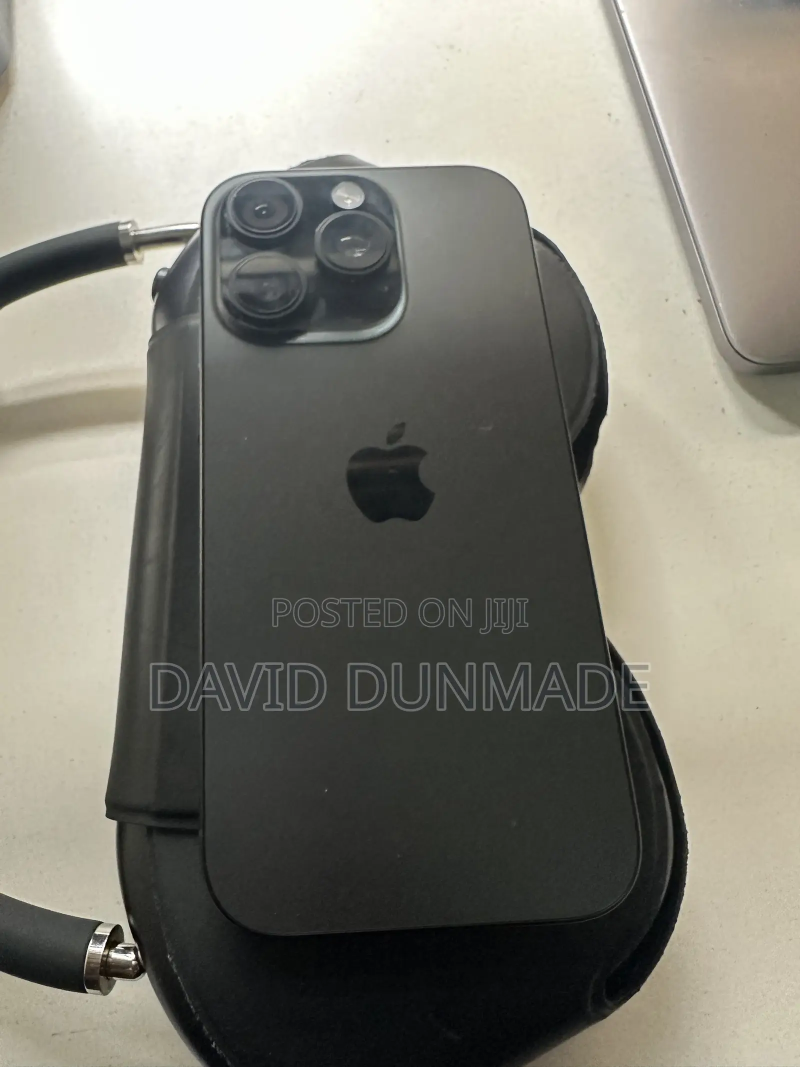 Apple iPhone 16 Pro 256 GB Black
