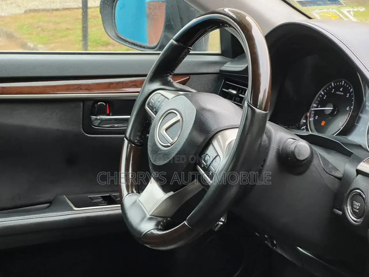 Lexus ES 2016 Black