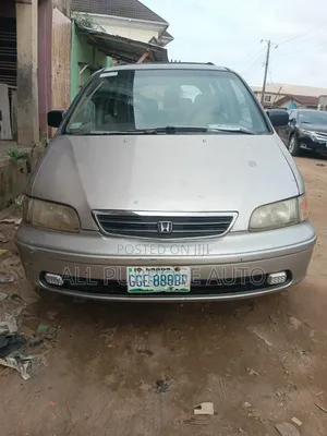 Honda Odyssey 1998 Silver