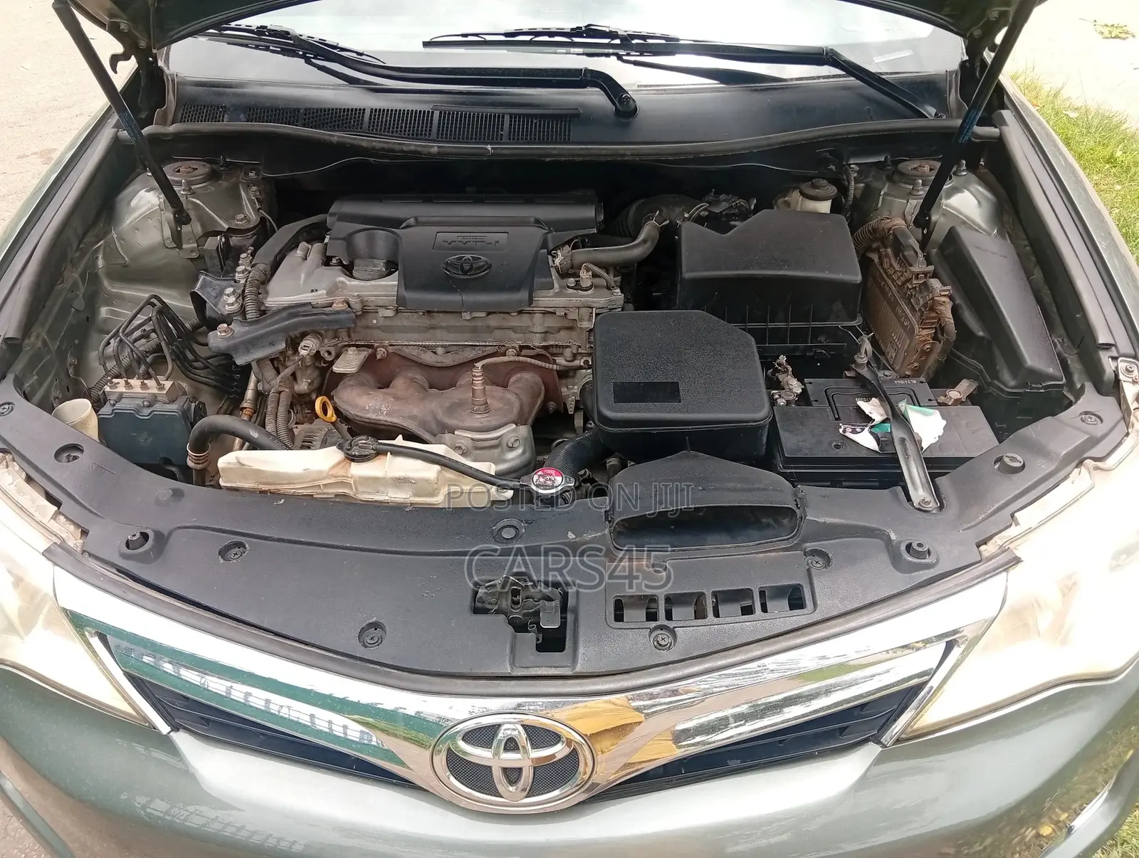 Toyota Camry 2012 Gray