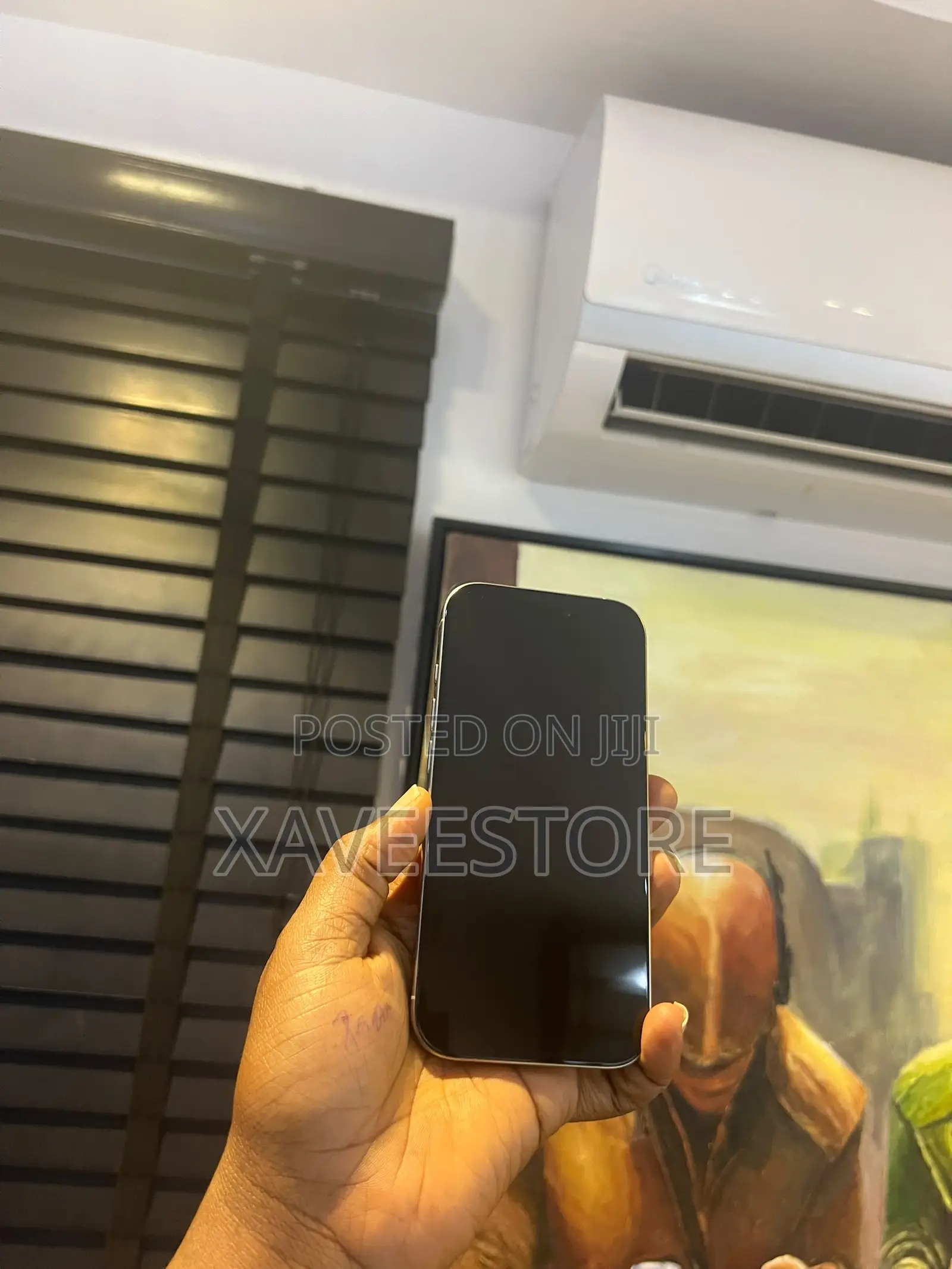 Apple iPhone 16 Pro 128 GB Gray