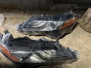 Headlights Camry 2018-2022 Sport