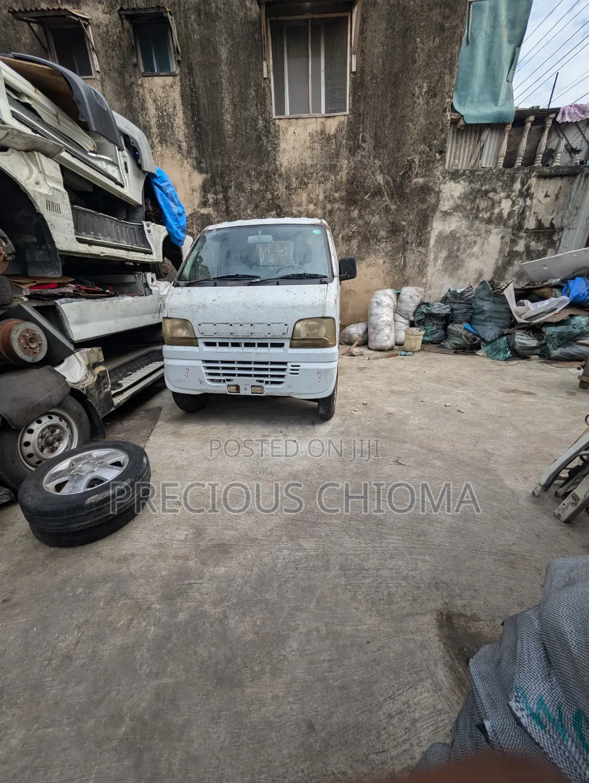 Suzuki APV Minibus 2015 White