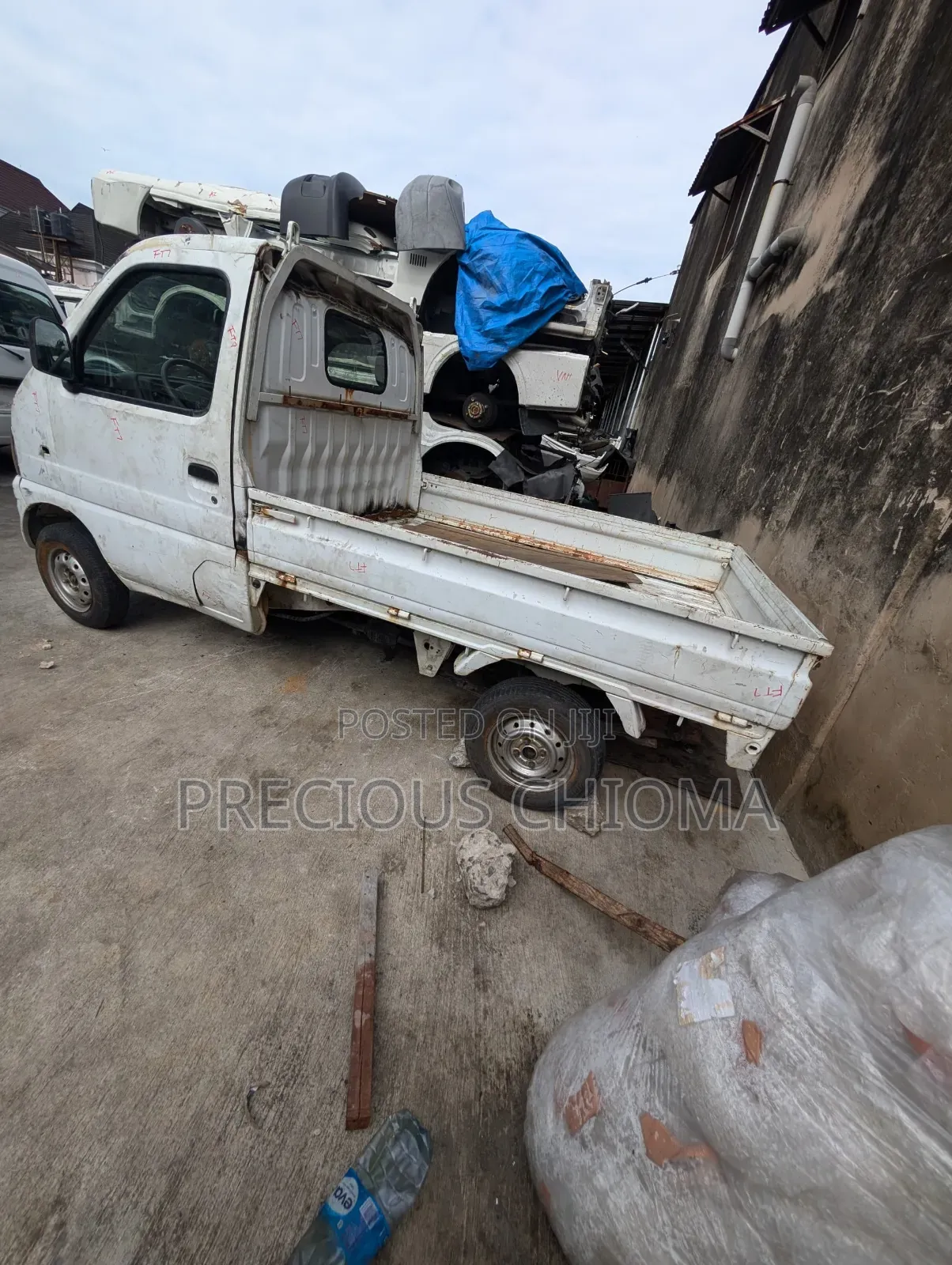 Suzuki APV Minibus 2015 White
