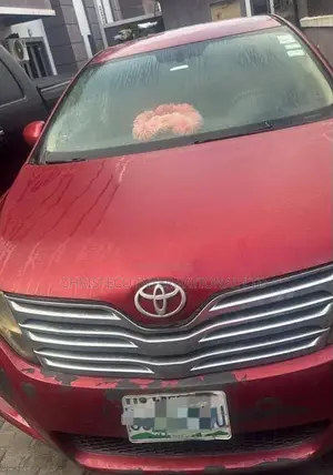 Toyota Venza 2010 Red