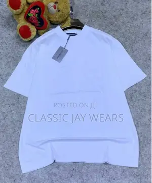 Plain White RoundNeck Available M,L,XL,XXL,3XL