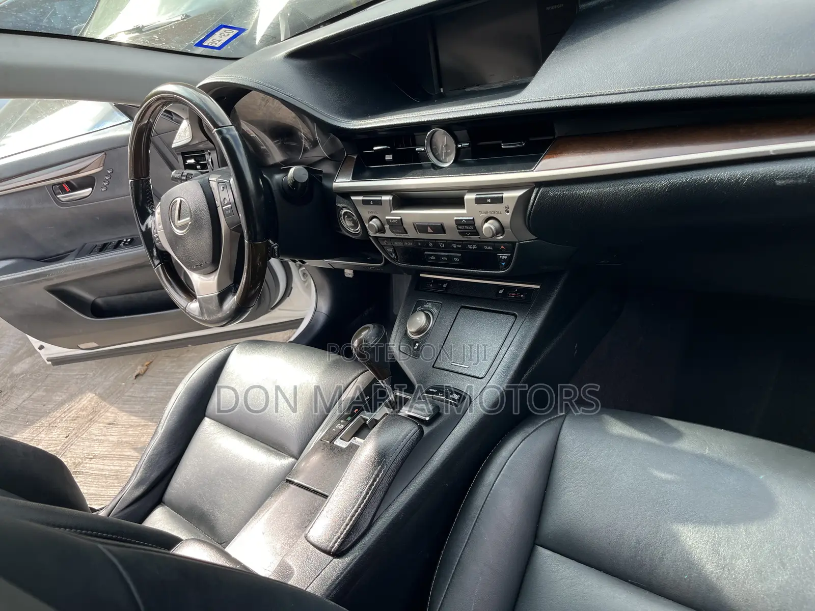 Lexus ES 2013 White