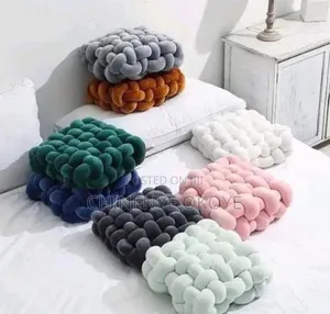Locking Pillow