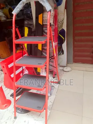4 Step Foldable Ladder