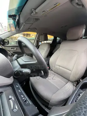 Hyundai Santa Fe GLS 4dr SUV AWD (3.3L 6cyl 6A) 2015 White
