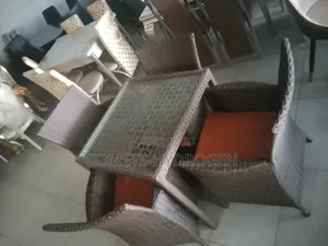 Premium 4-Seater Outdoor Rattan Dining Set With Glass Top Table