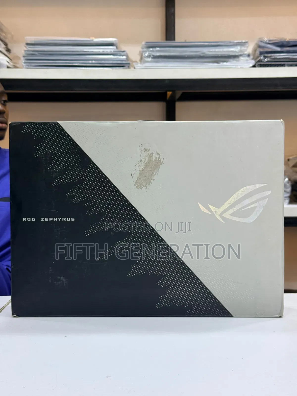Laptop Asus ROG Zephyrus G16 32GB Intel Core i7 SSD 1T