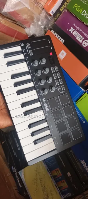 MIDI Keyboard With Drum Pad