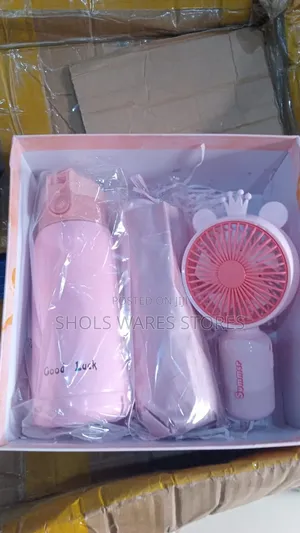 Premium Pink Mini Gift Set - Bottle + Fan + Umbrella