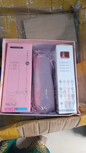 Premium Pink Mini Gift Set - Bottle + Fan + Umbrella